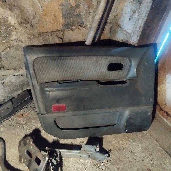 Продам запчасти спейс вагон