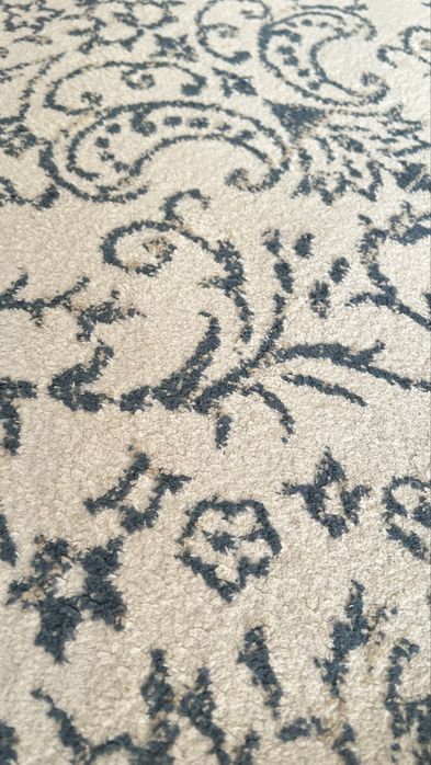 Продам ковер круглый