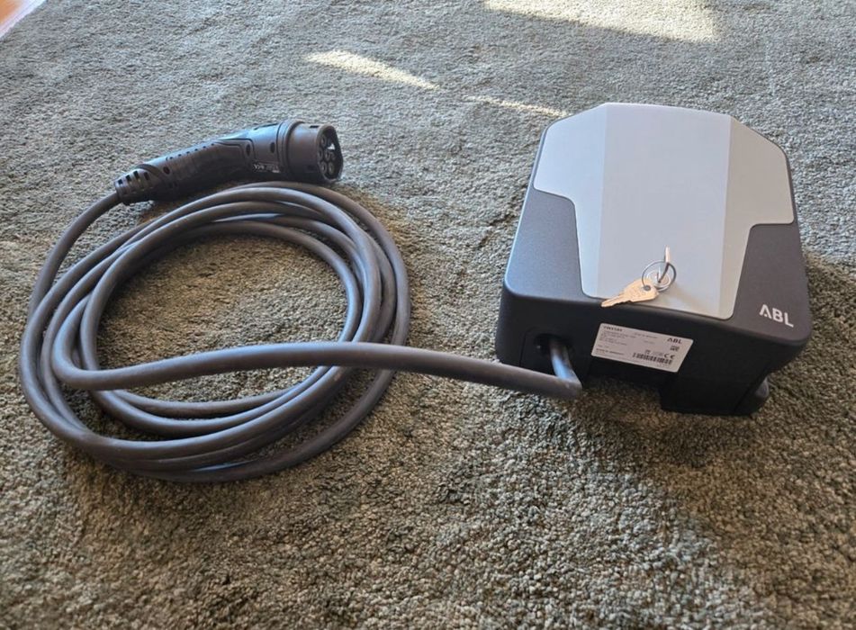 Incarcator masini electrice