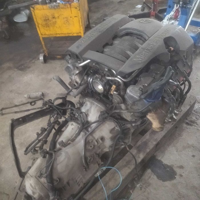 Продам двигатель Мерседес M112