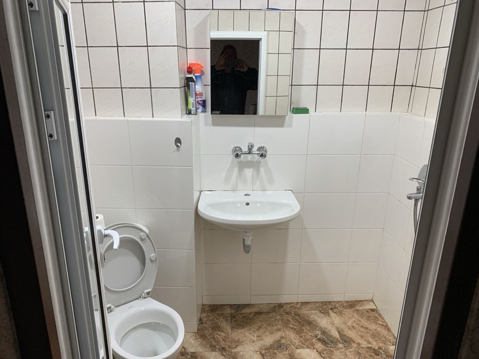 Дава се под наем Тристаен апартамент в Монтана, Промишлена зона - 85 кв.м за 306 € - Снимка #6