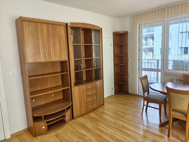 Дава се под наем Тристаен апартамент в София, Младост 4 - 90 кв.м за 662.49 € - Снимка #2