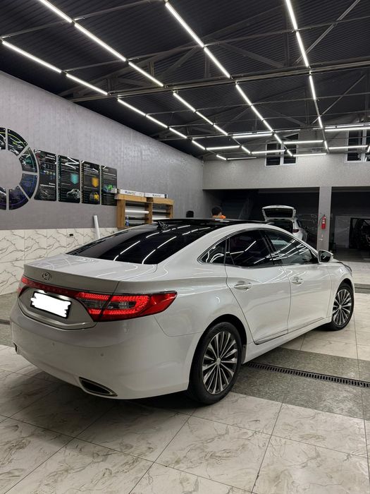 HG 300 Hundai grandeur