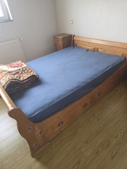 Pat nou de vânzare din lemn masiv fabricat in oradea