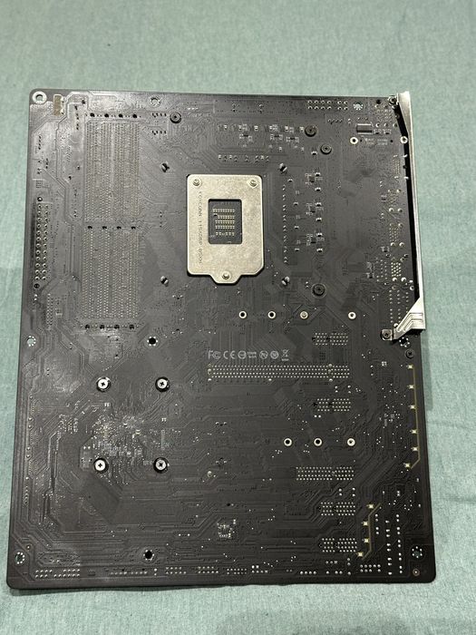 Kit gaming Aorus z390 elite + i5 9600k + Cooler Deepcool