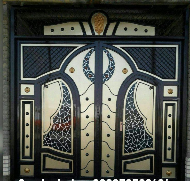 Darvoza va kozeroklar