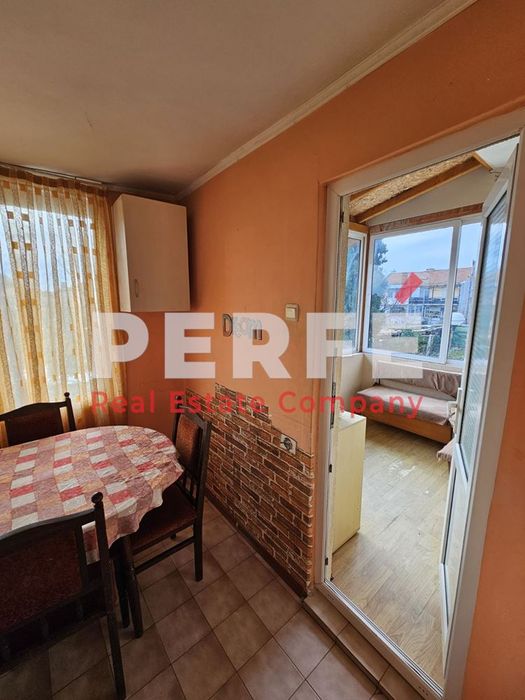 Продава се Тристаен апартамент в Бургас, Долно Езерово - 60 кв.м за 984 €/кв.м - Снимка #3