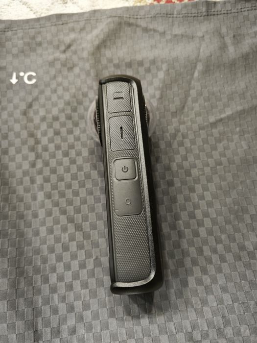 Insta 360 x4 64gb
