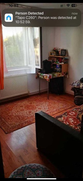 VAND APARTAMENT cu 2 camere negociabil
