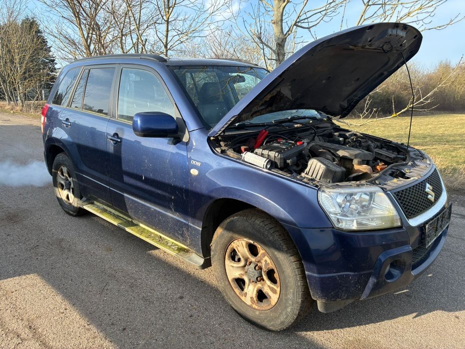 Dezmembrez Suzuki Grand Vitara
