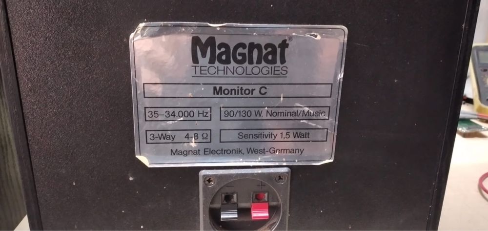 Boxe Magnat Monitor C