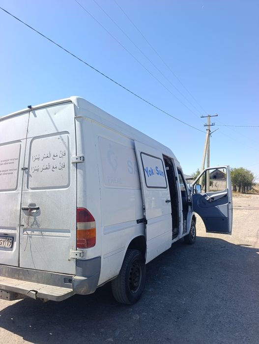 Mercedes sprinter