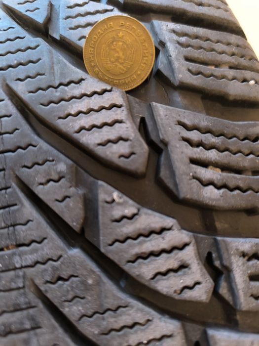 Гуми за джип 225/65R17