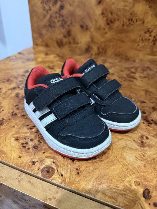 Vand adidasi copii nr 21