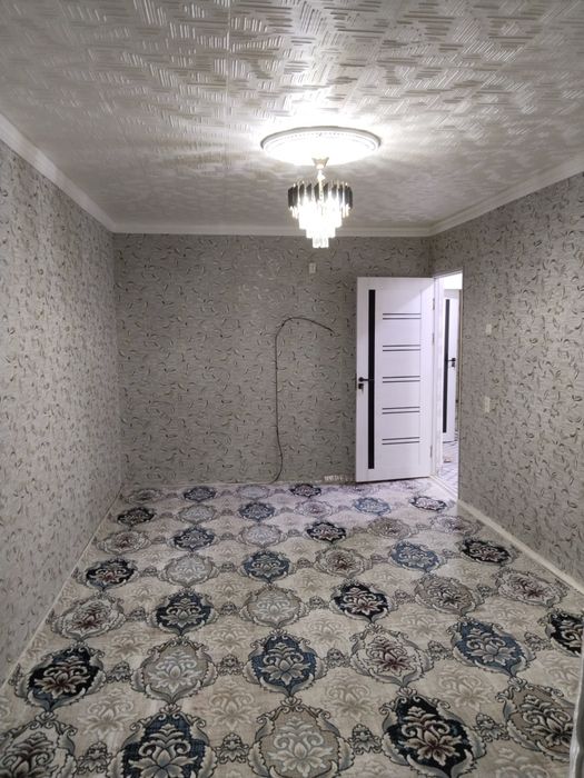 Арзон нархда марказдан 3 хонали уй  сотилади,улгуриб колинг