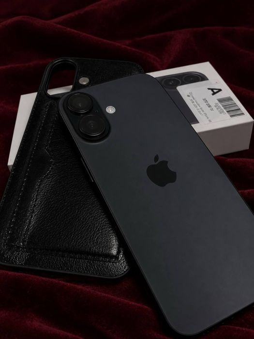 Iphone 16/RED/Paccрочка