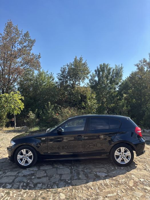 BMW 118d 2011 143кс