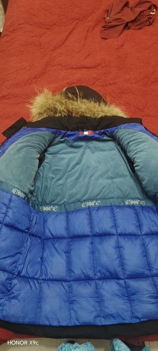 Продам зимнию куртку