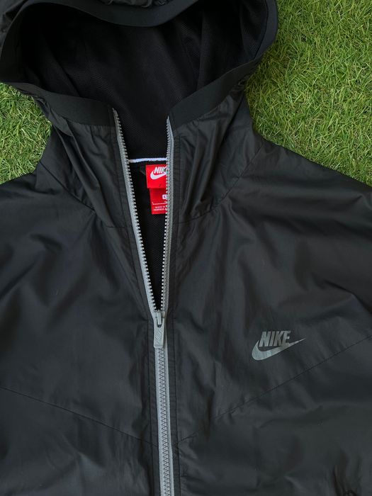 Мъжко яке / ветровка : Nike NSW Windrunner Packable L