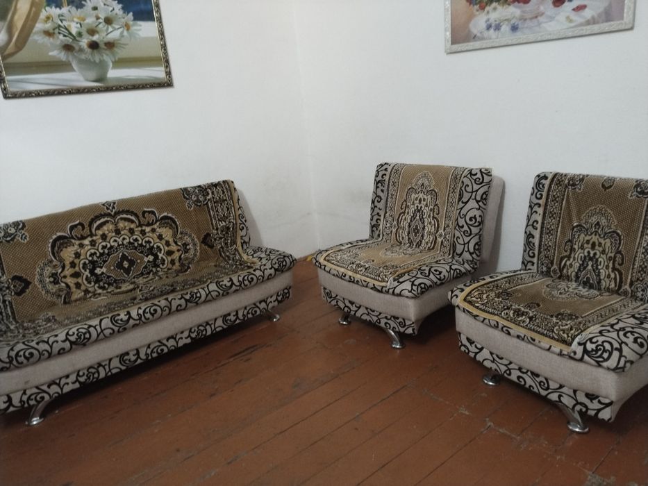 Продам Диван и кресло