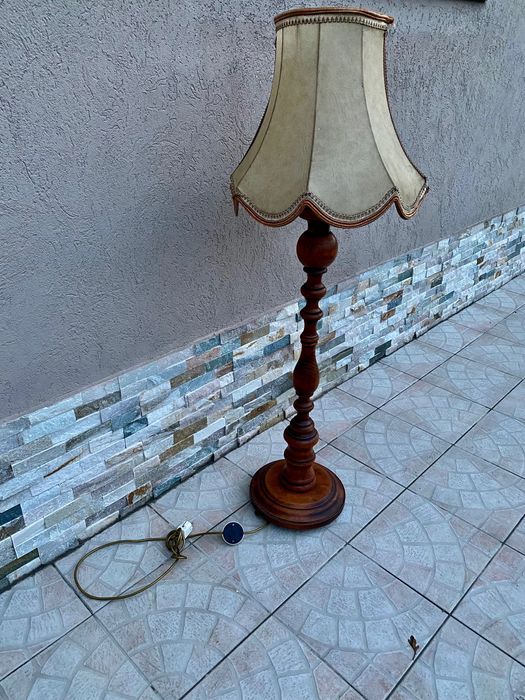 Deosebita lampa-mahon-abajur piele-Belgia