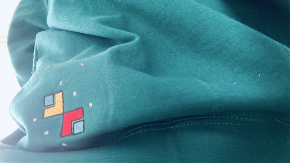 CAMARAD Trandafirul – Crewneck brodat | Emerald