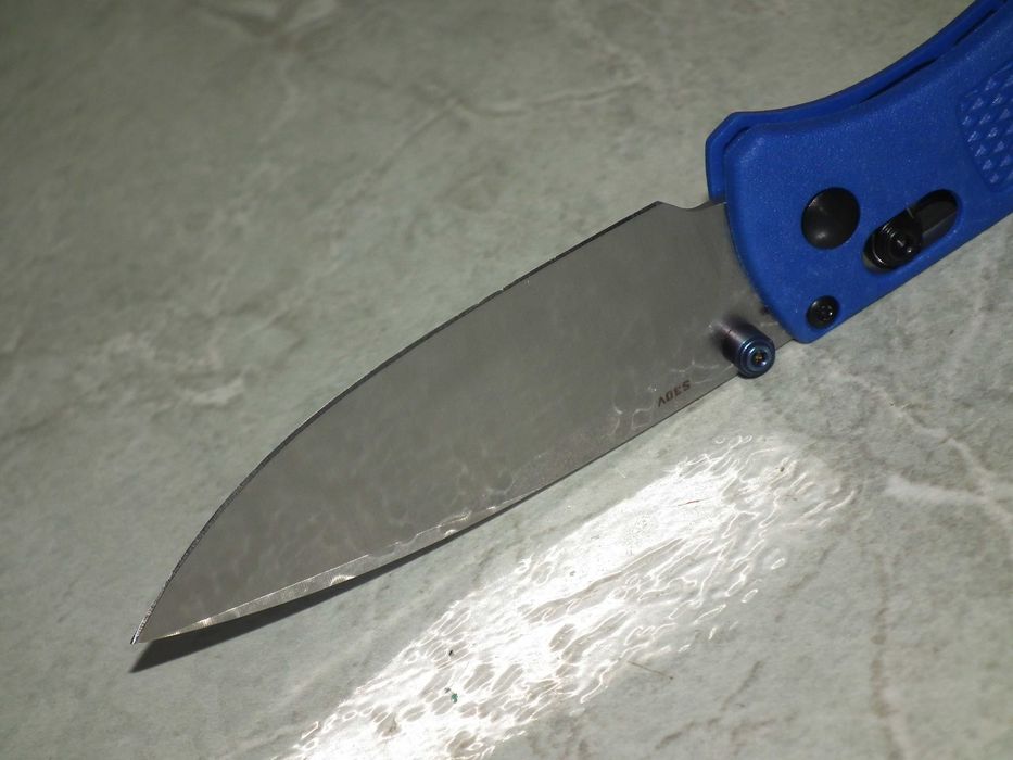 Briceag Rep. Benchmade Bugout 535, axis lock, cutie, nou
