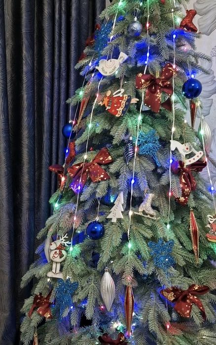 Елка искусственная