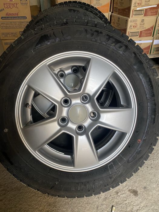 Диски новые в комплекте с резиной.