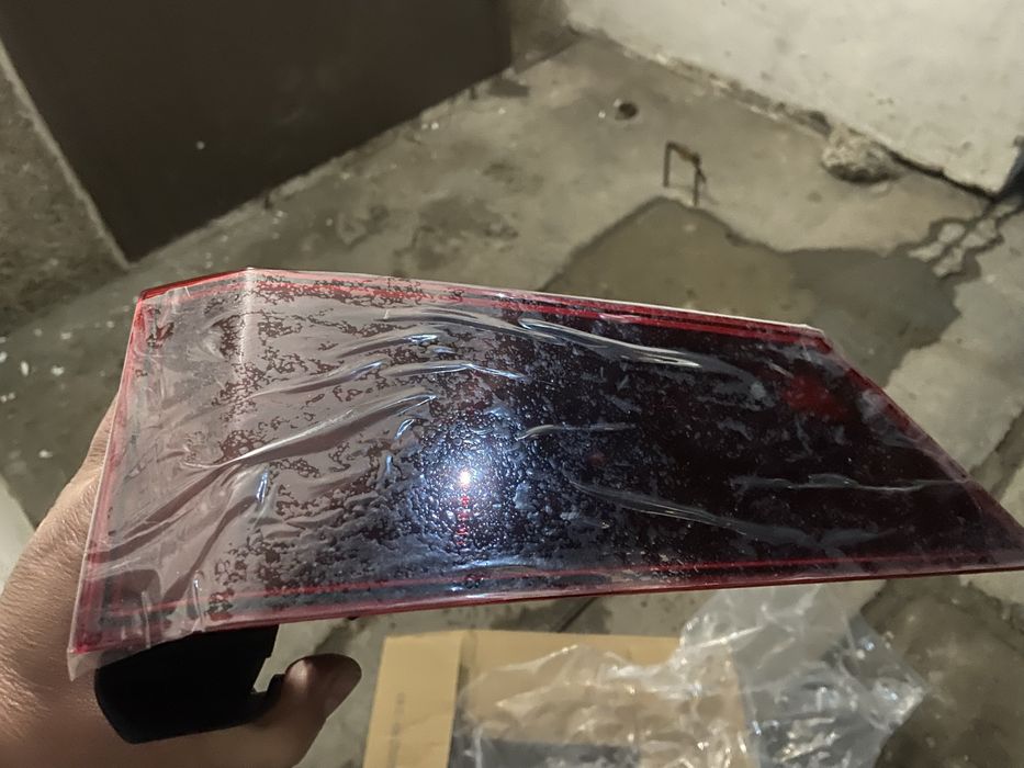 Продам элемент габарита на хундай санта фе