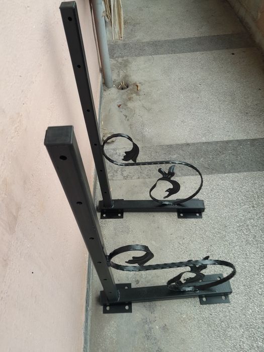 Метален стенен сушилник за дрехи – ръчна изработка, комплект 2 бр