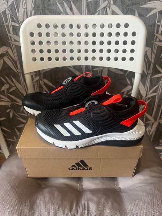 Детские кроссовки Adidas