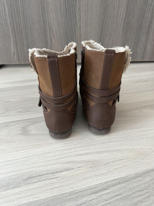 Botine fetite