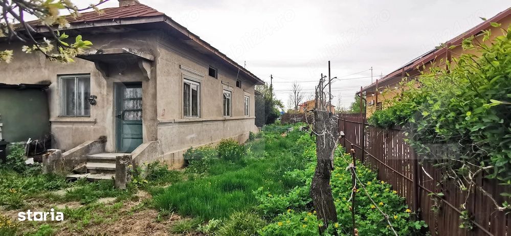Casa cu teren de 1.500 mp in Titu- pozitionare excelenta