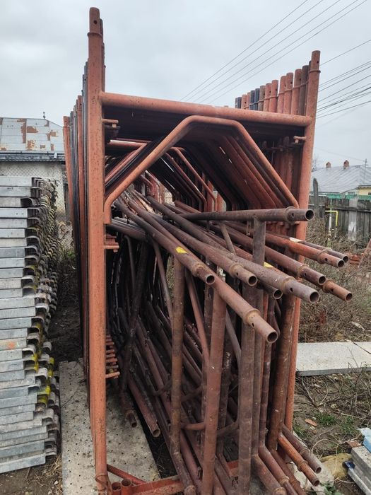Schelă metalică de vânzare
