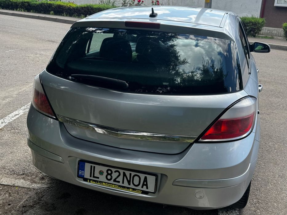 Opel Astra H 2006