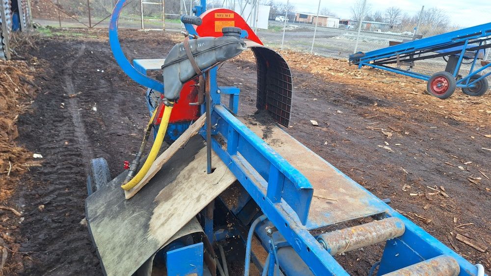 Машина за рязане и цепене на дърва Бартер