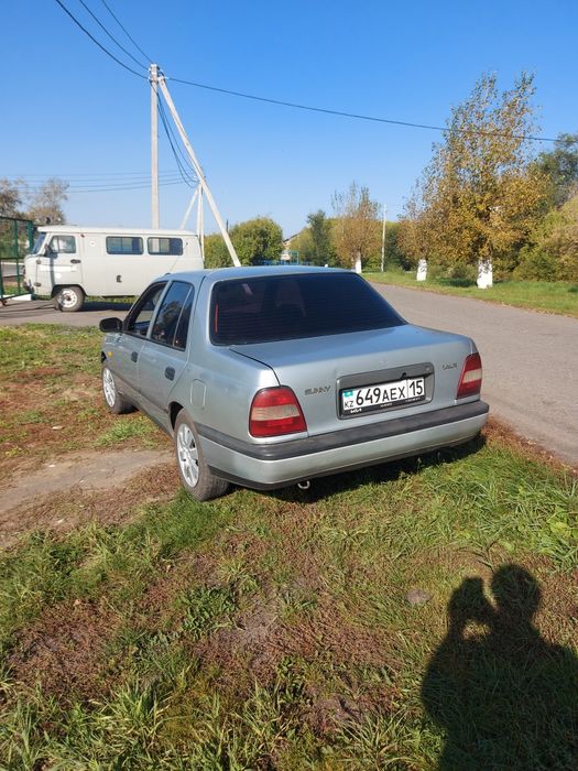 Живого ниссана поменяю