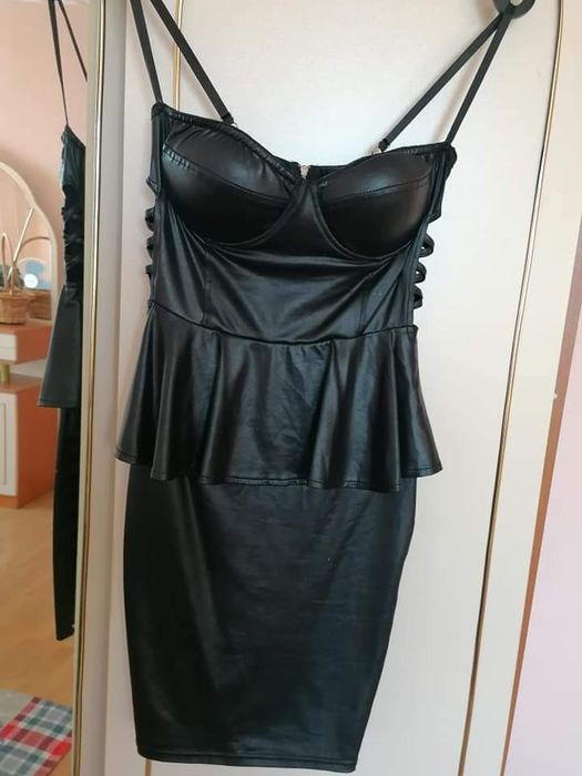 Кожена рокля XS/S размер