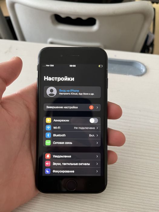 Продам айфон se 64gb