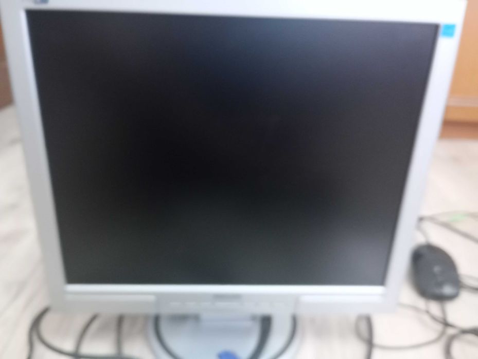 Монитор марка Филипс