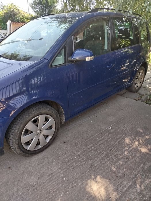 VOLKSWAGEN Touran 2004 — imagine 4