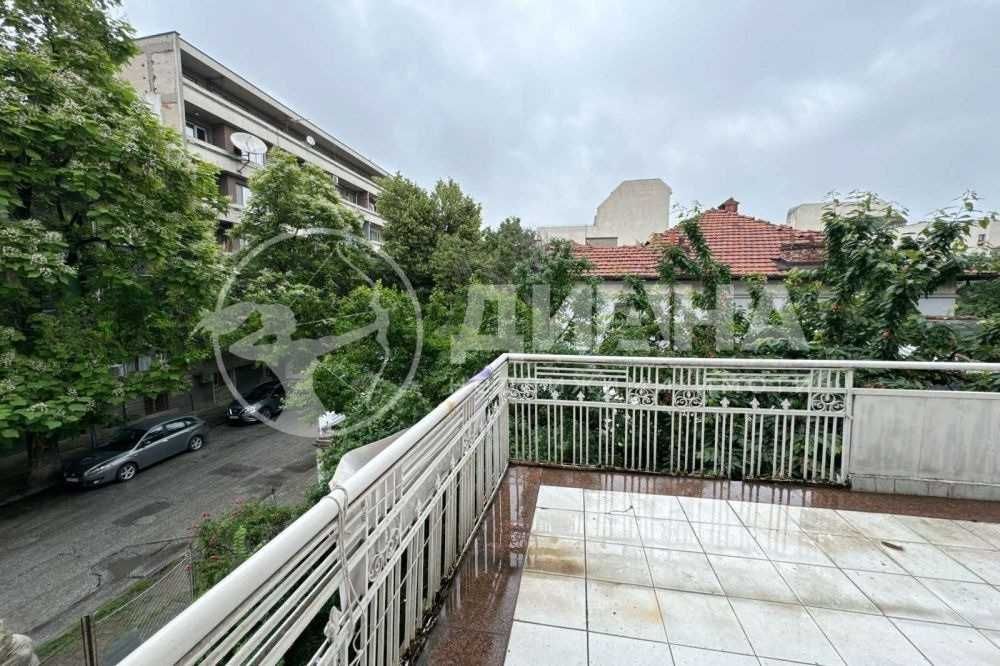 Продава се Тристаен апартамент в Пловдив, Център - 115 кв.м за 1522 €/кв.м - Снимка #5