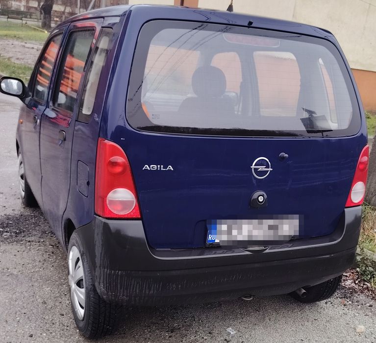 Opel agila 1000 cm³ benzină