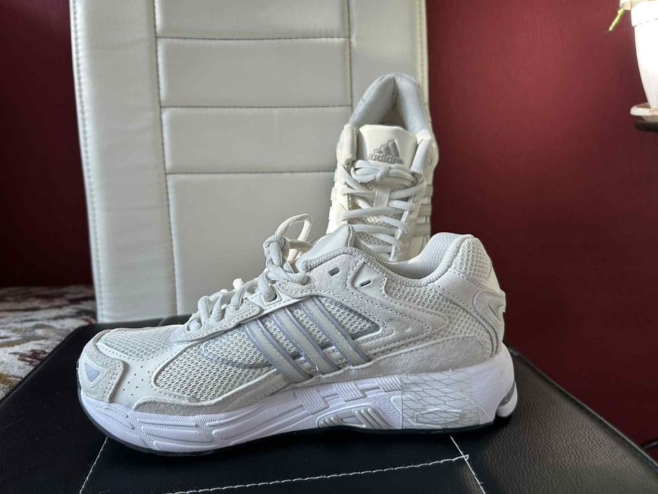 Маратонки Adidas 38 номер