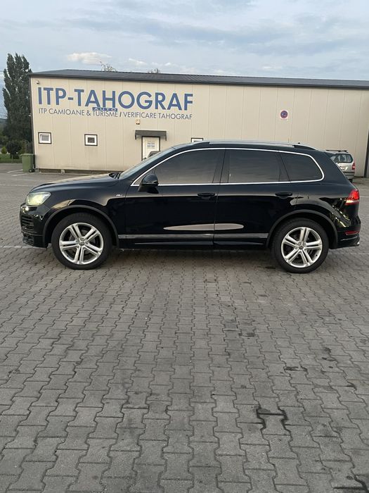 Volkswagen Touareg  R line