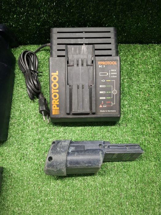 Батерии и зарядни на Festool