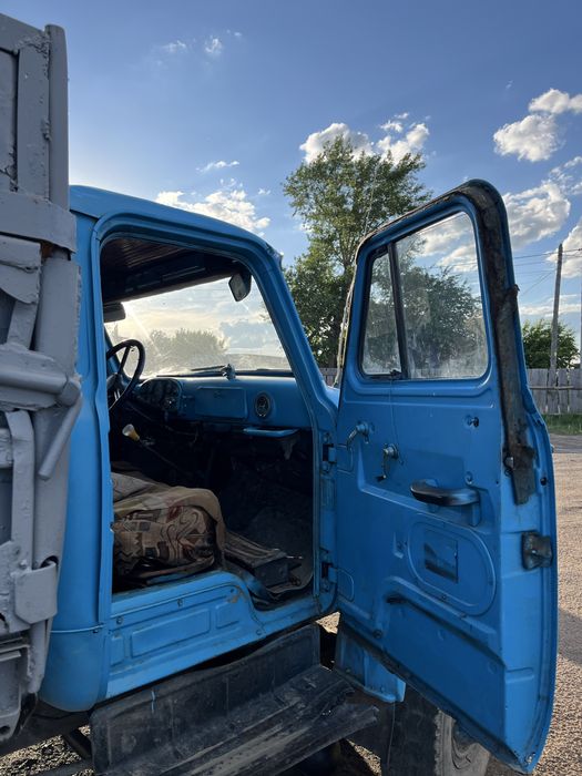 Газ 53 продаетсия срочна