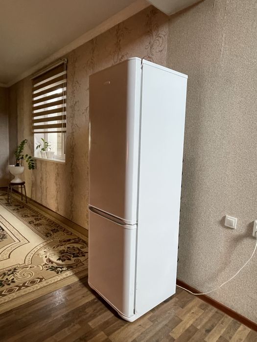 холодильник Бирюса