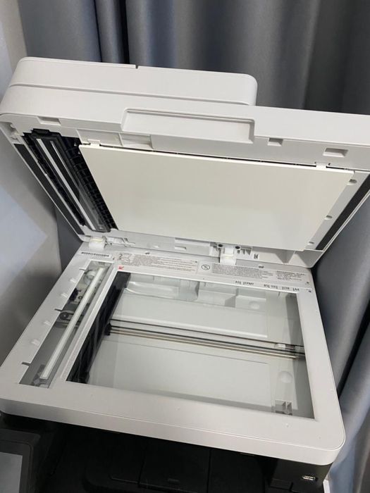 Многофункциональное Устройство (МФУ) Canon